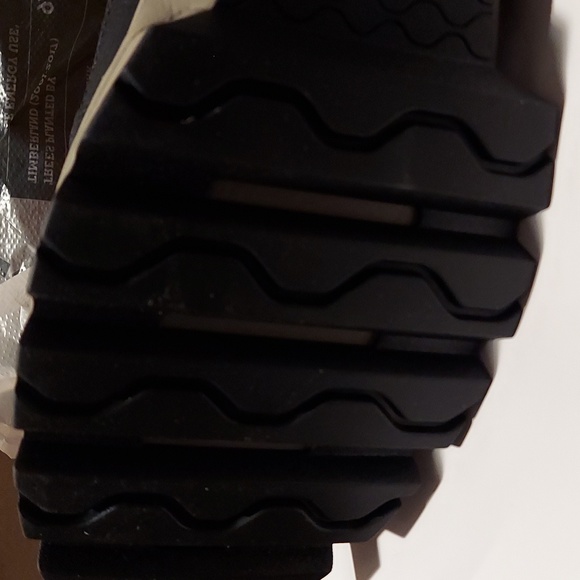 Timberland | Men's TBL Originals Ultra Waterproof Boots, Brown, Size 8.5 - Picture 6 of 9